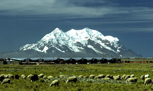 Montaña iIlimany Bolivia