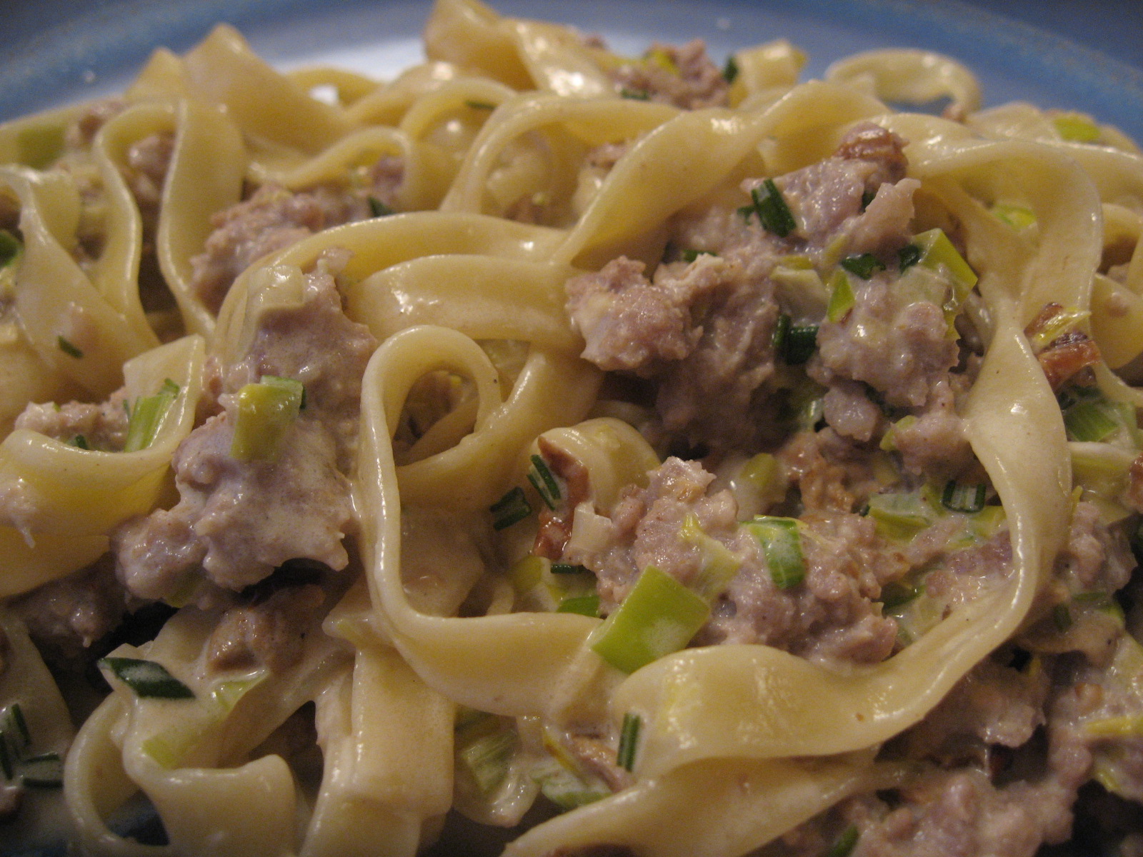 Kate's blog (Reading & Eating) Dinner, 10/3/17 Tagliatelli with