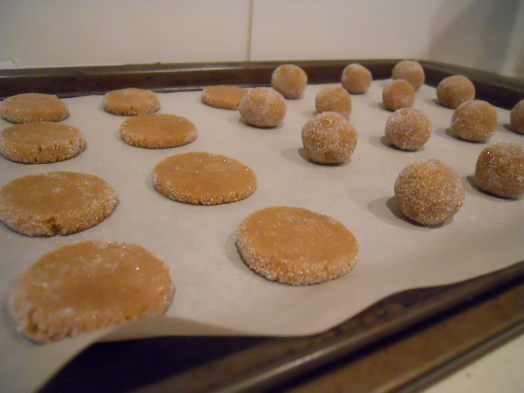 Joie Patisserie GingerSpice Sandwich Cookies with Lemon Cream Filling