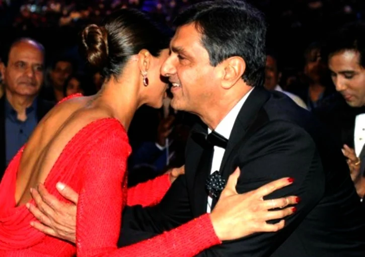 deepika with father-in-law