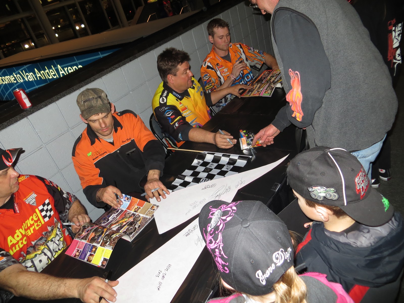 It's Fun 4 Me! Monster Jam World Finals XIV (2013)