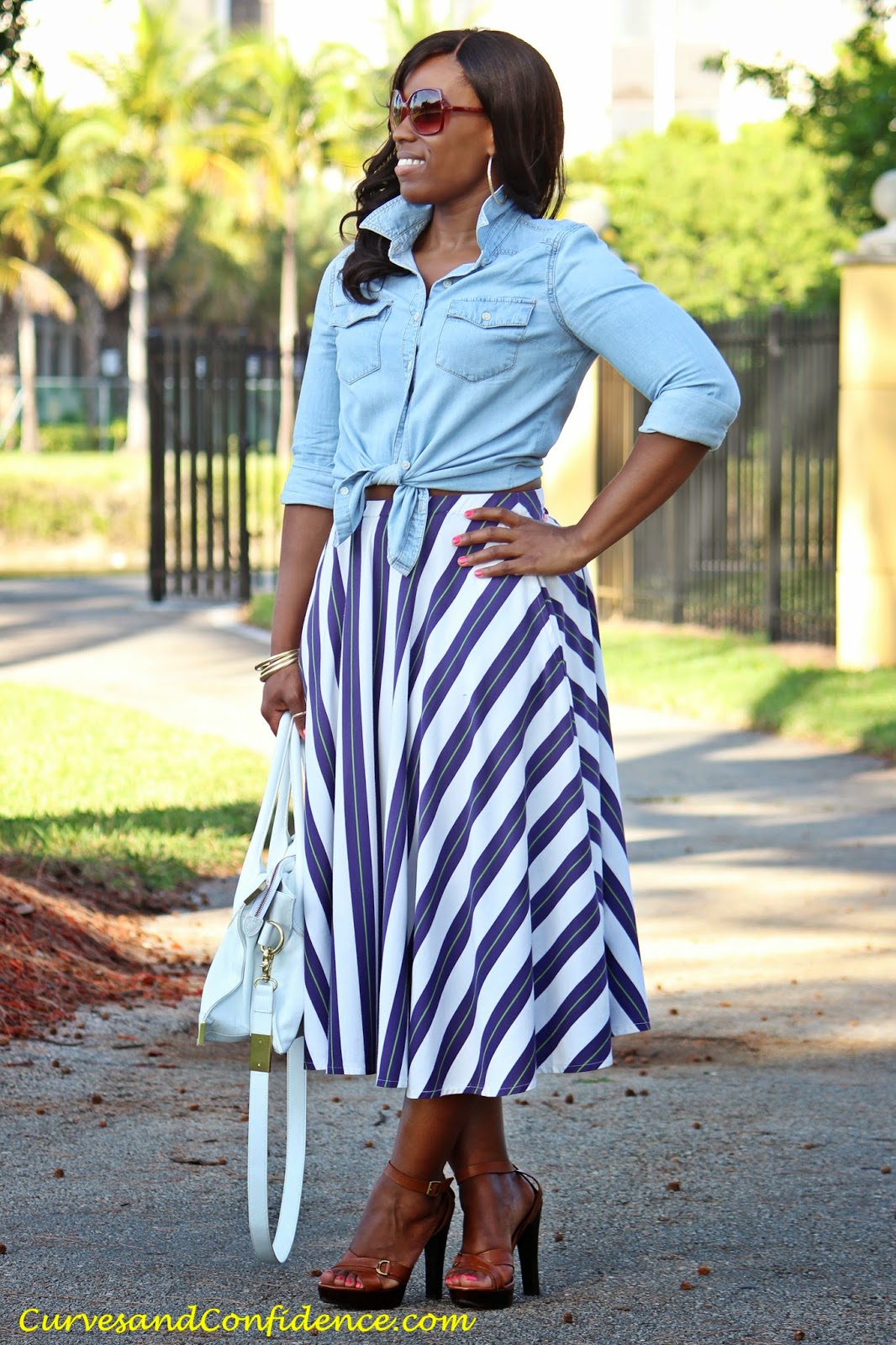 Work & Play: Striped Midi Skirt | Curves and Confidence | Bloglovin’