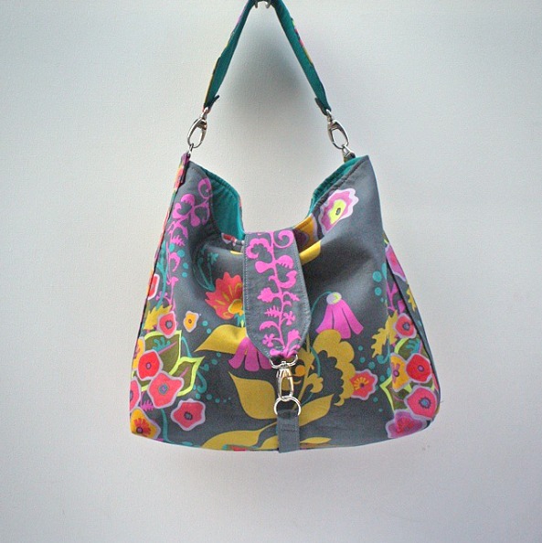 Mrs H - the blog: You ♥ Sewing Hobo Bags!
