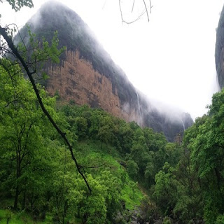 Devkund Waterfall: Unexplored & Trek Route