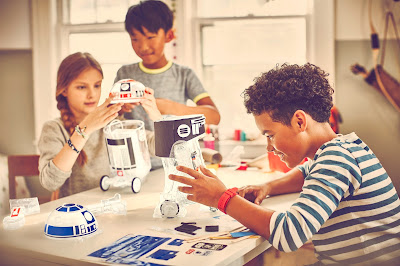 Using the littleBits Droid Inventor Kit and the free Droid Inventor app, kids will teach their R2 Unit new tricks and take it on 16+ missions.