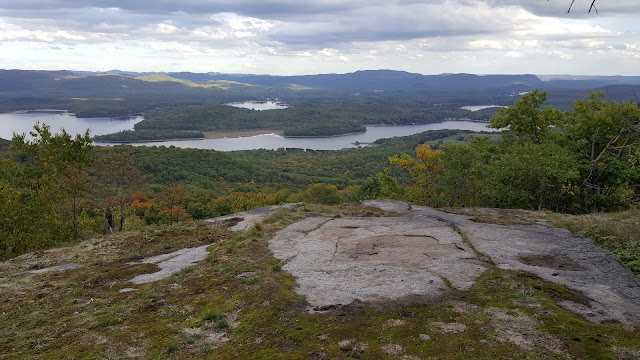 Au sommet de la montagne du Fort