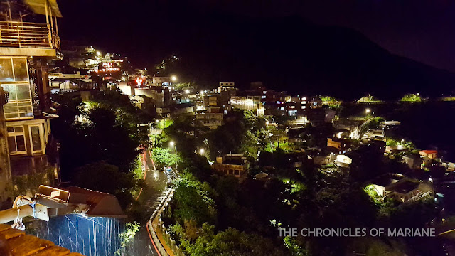 jiufen night