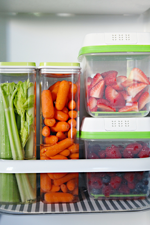 Organized Counter Depth Fridge & Freezer Drawer with Tips and Favorite