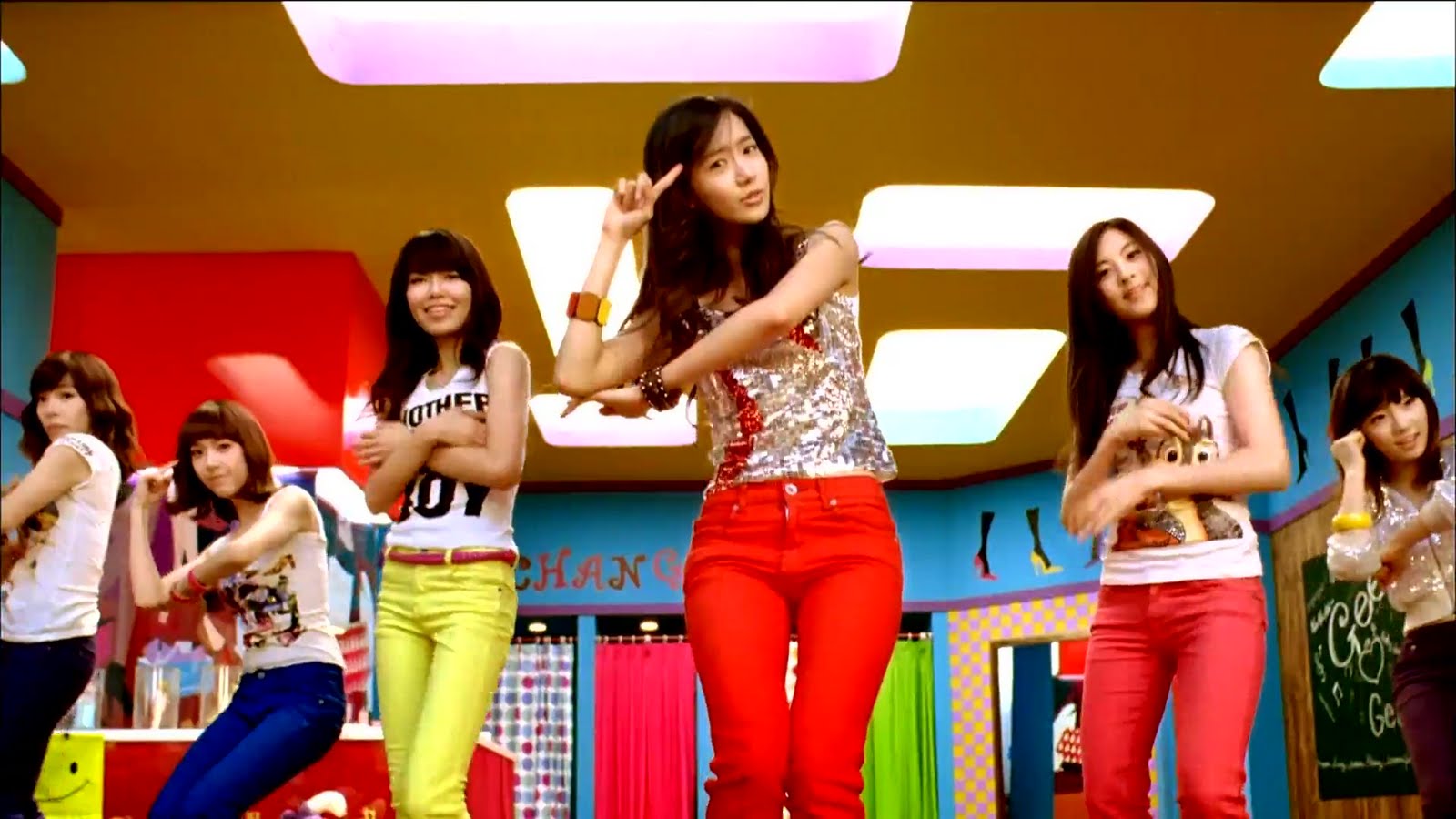 Helda World Blog: SNSD “Gee”