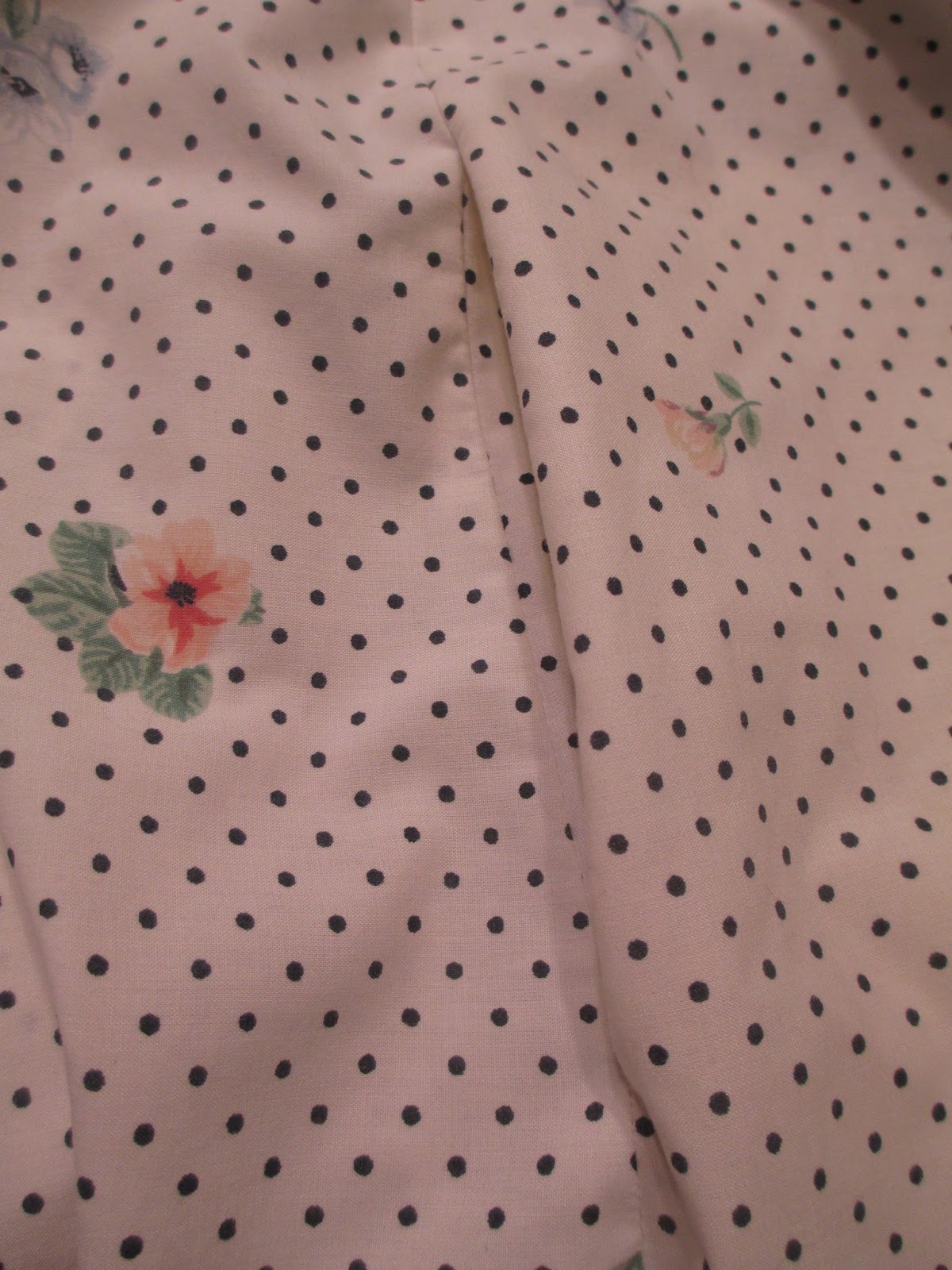 A Sartorial Statement: 1944 Polka-Dot Maternity Dress