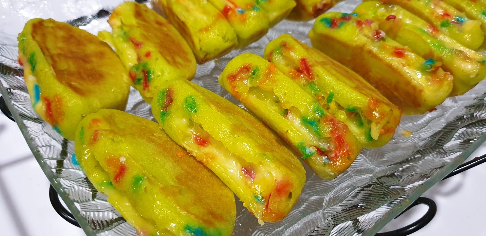 Zulfaza Loves Cooking Kuih Pukis Pandan Keju