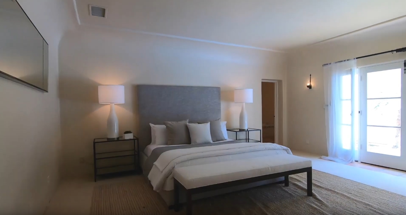9 Photos vs. 6368 La Valle Plateada, Rancho Santa Fe, CA vs. Home Interior Design Tour