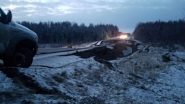FOTOS: declaran zona de desastre en alaska por el terremoto. FOTOS: declaran zona de desastre en alaska por el terremoto.