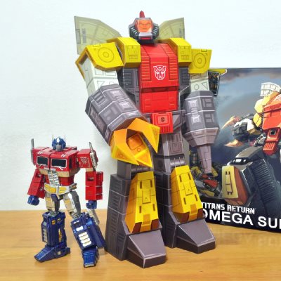 transformers g1 omega supreme toy