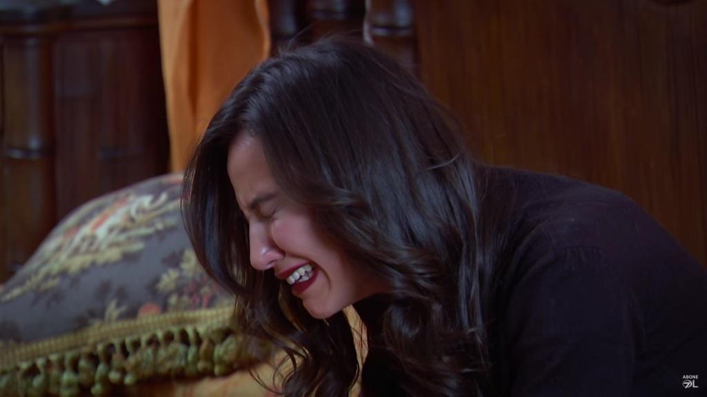 Elif odcinek 120 i 121: Arzu pali się grunt pod nogami! [Zdjęcia + Streszczenie]