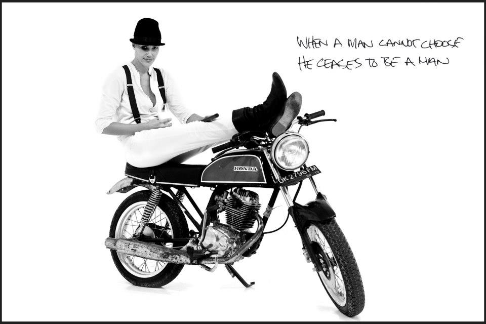 cafe racer pedal bike