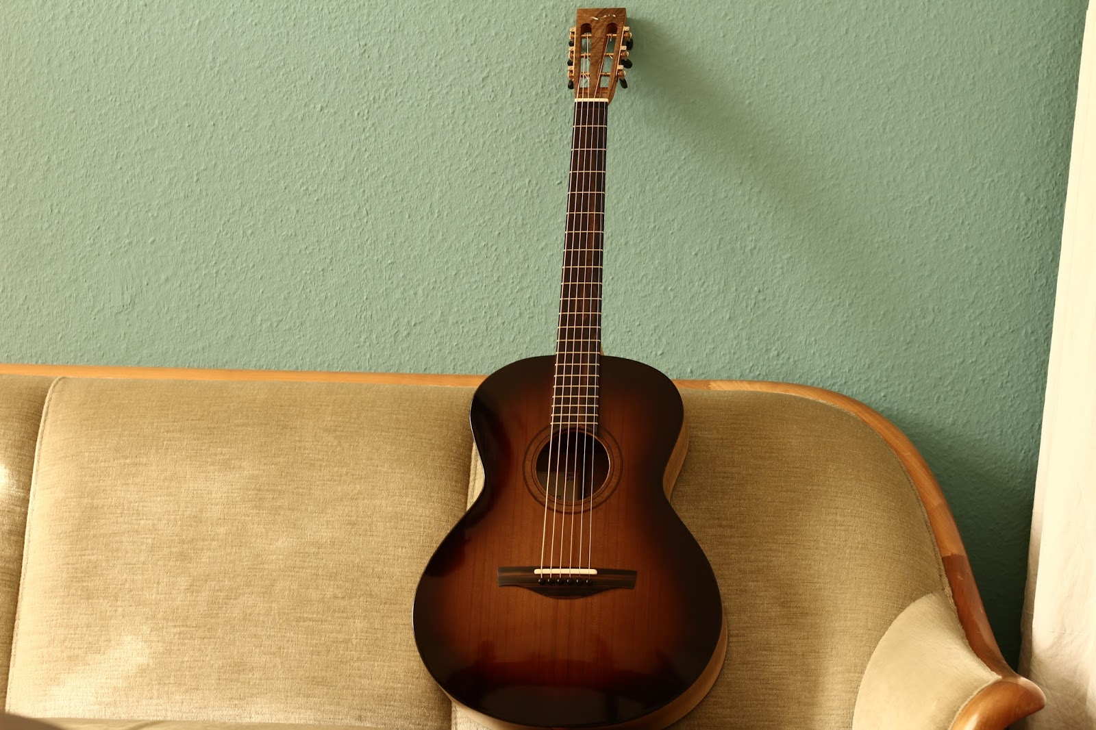 Starting VOSS GUITARS