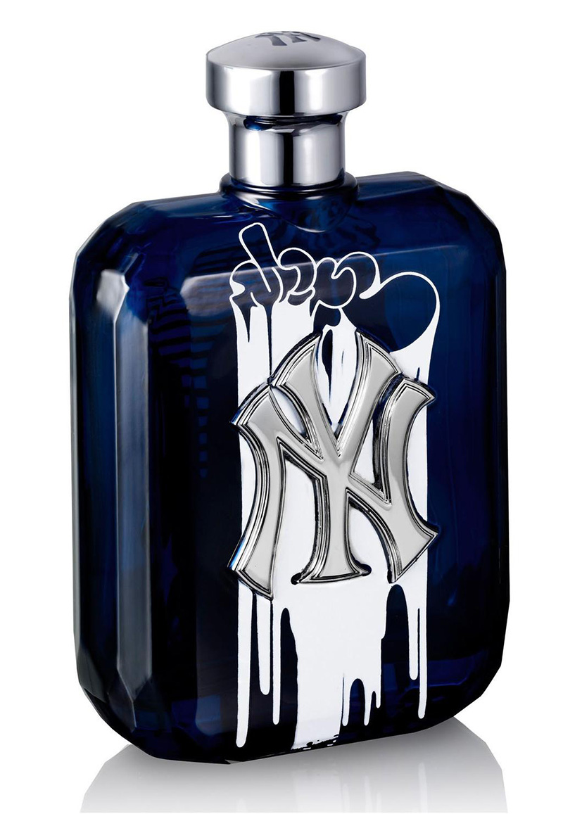 limited-edition-fragrance-bottle-for-ny-yankees
