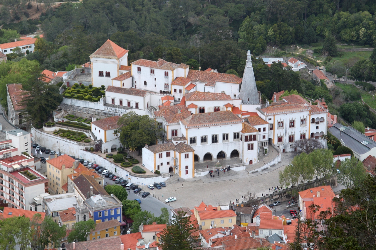Tryout Sintra National Palace “For the best” (“por bem”)