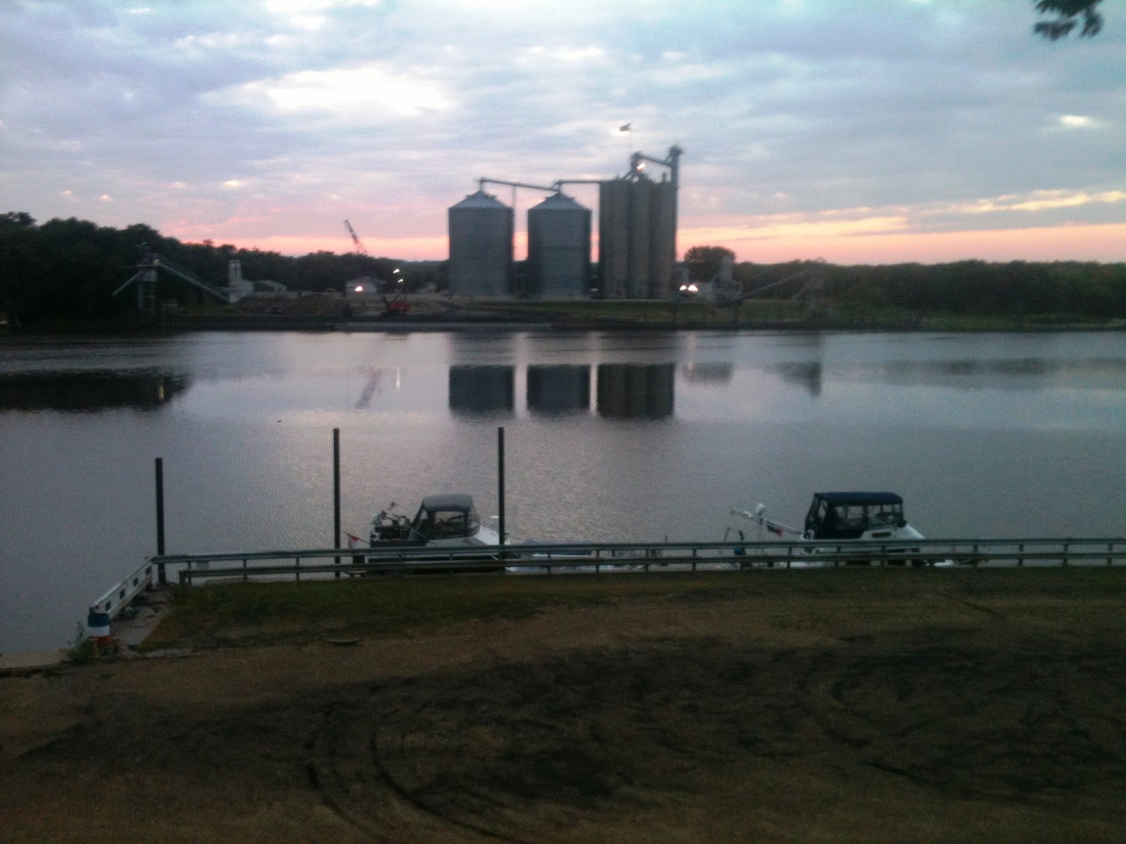 Time&TideTravels Illinois River Ottawa to Beardstown