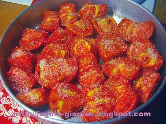 Λιαστές ντομάτες - Τα φαγητά της γιαγιάς