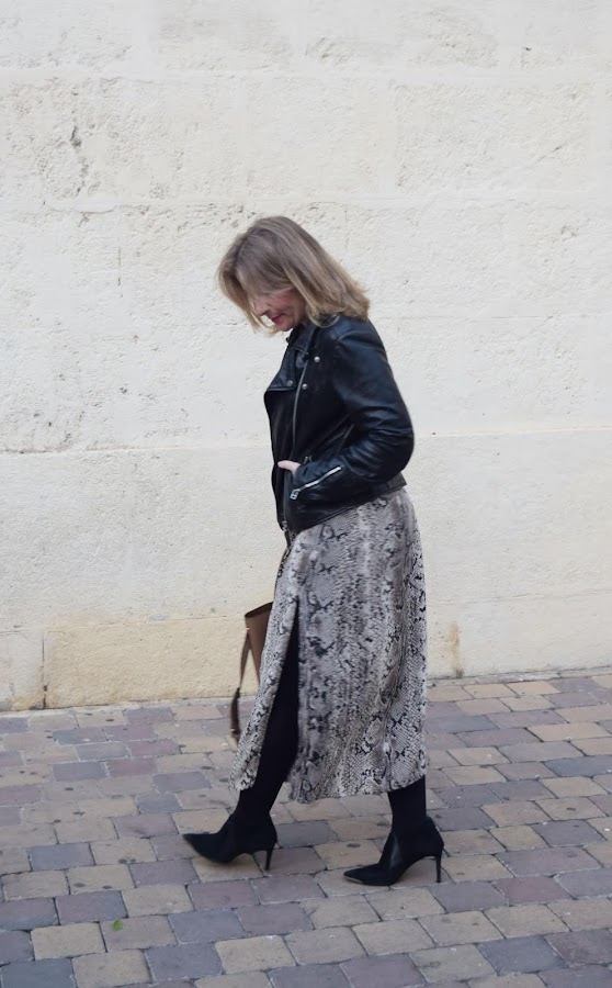 biker_y_vestido_camisero