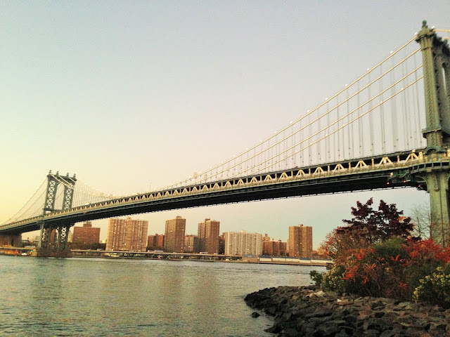 Brooklyn DUMBO Manhattan bridge