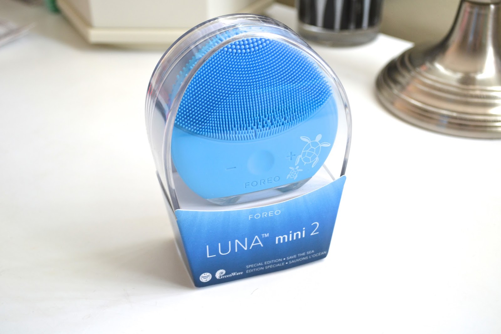 Aquaheart FOREO Luna Mini 2 Save The Sea Special Edition