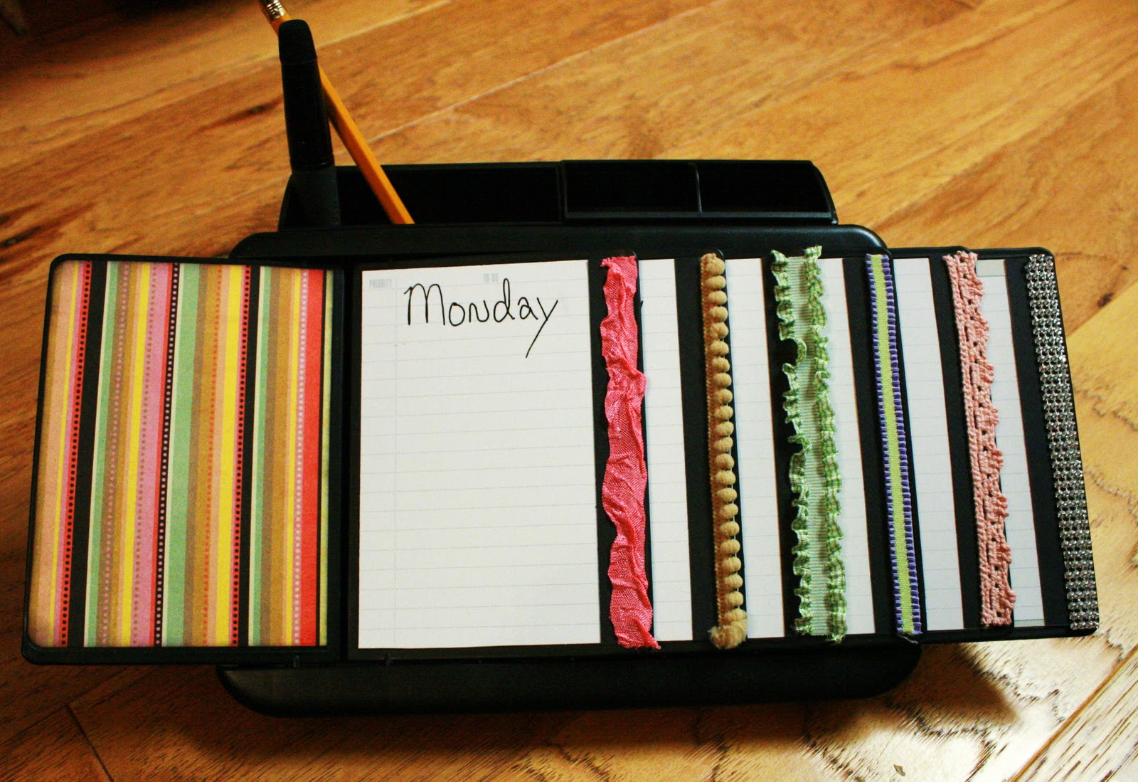 A Creative Operation Dry Erase Flip File