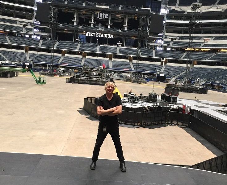 Dallas Schoo el responsable que en vivo U2 suene a U2 636329723148111208-Dallas-Schoo-ON-THE-JOSHUA-STAGE