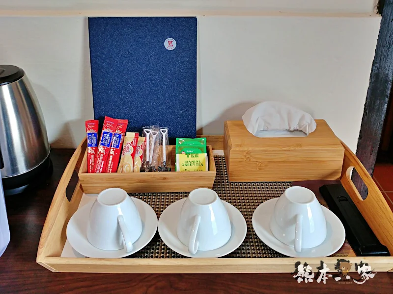苗栗三義龍騰村百年大院古厝|焉美術行館|老屋重生傳統與現代的融合