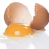¿Qué tan saludable es comer huevos crudos?
