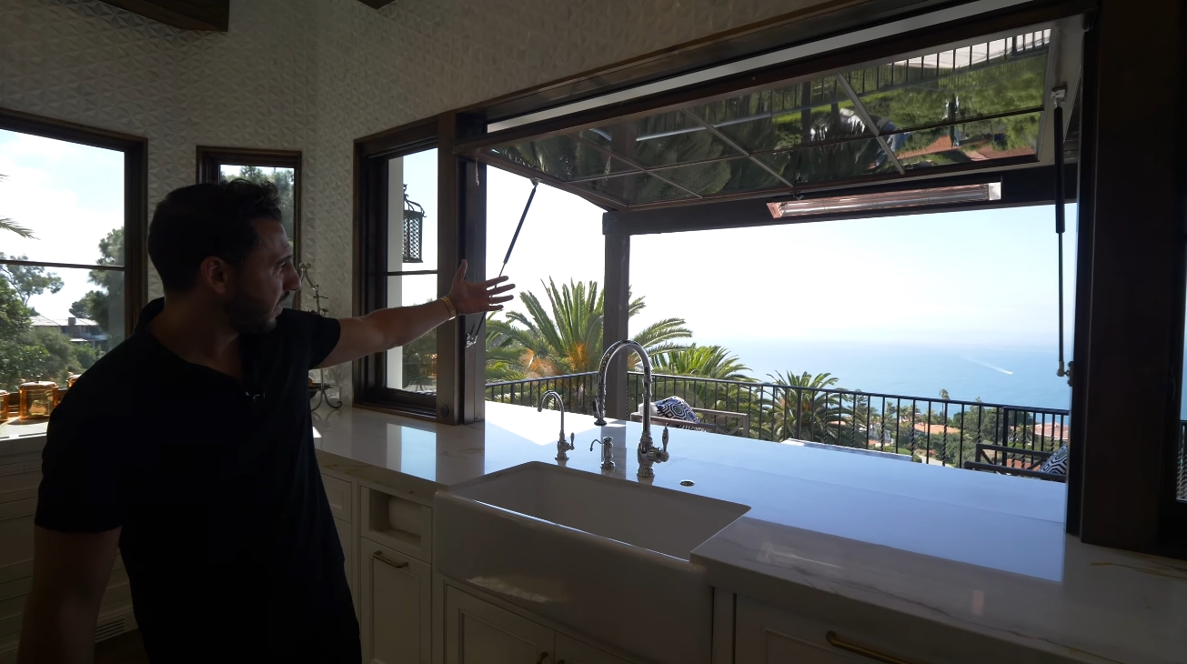 33 Photos vs. 824 Vía Del Monte, Palos Verdes Estates, CA vs. Oceanfront Mansion Interior Design Tour By Josh Altman