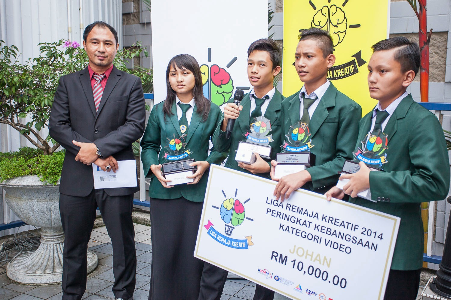 Johan Liga Remaja Kreatif 2014 Peringkat Kebangsaan