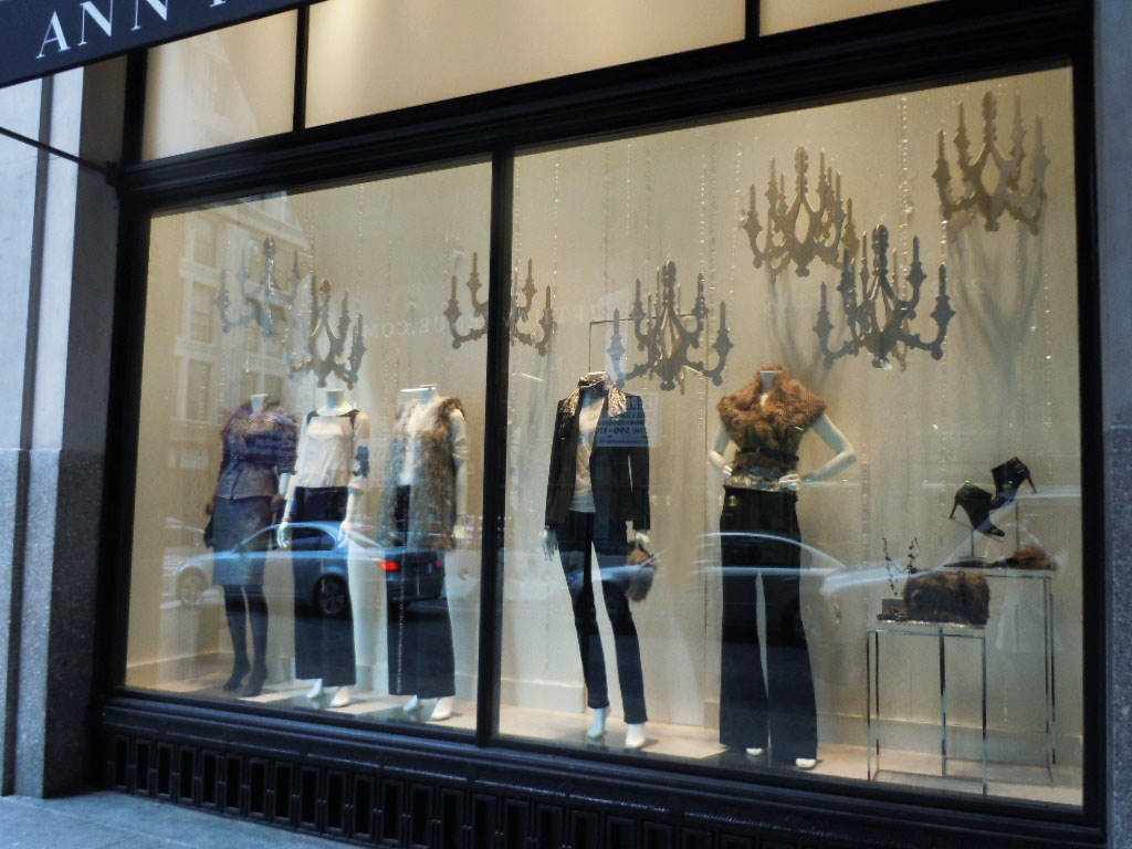 I Spy...with a visual merchandising eye!: October 2011