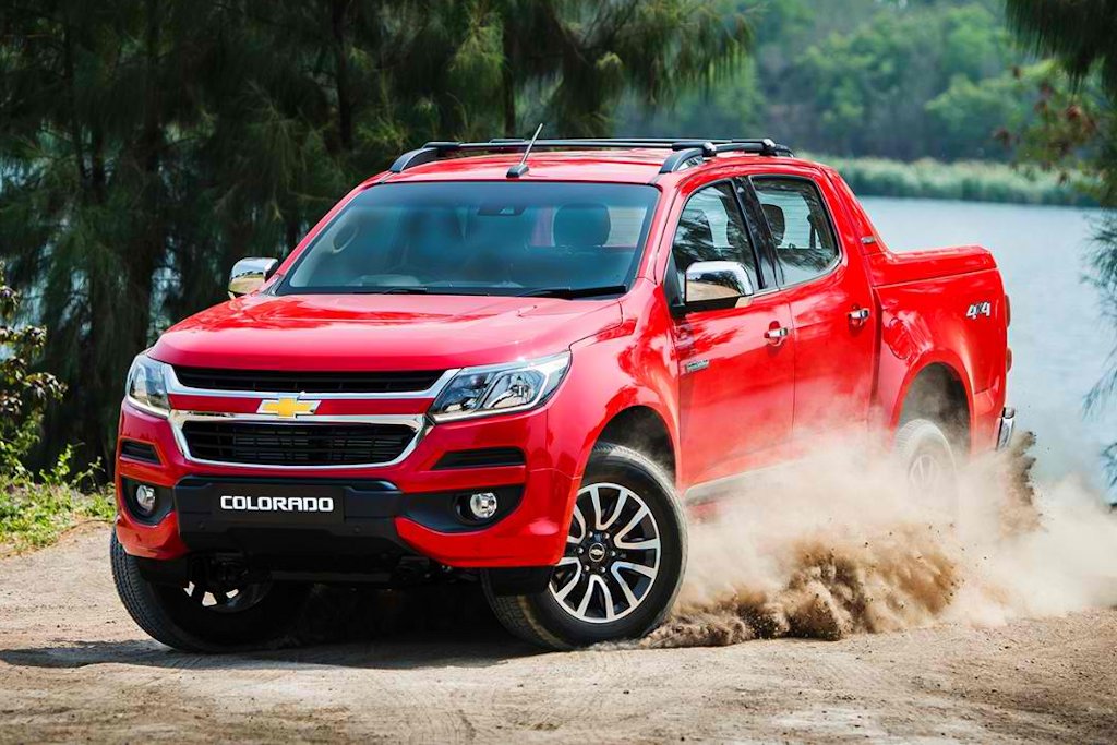 2017 Chevrolet Colorado High Country Vs 2016 Ford Ranger Wildtrak After Being Previewed As A Concept In The Bangkok Motor Show Chevrolet Has Finally Pulled Wraps Off Production Version Of 2017 Colorado