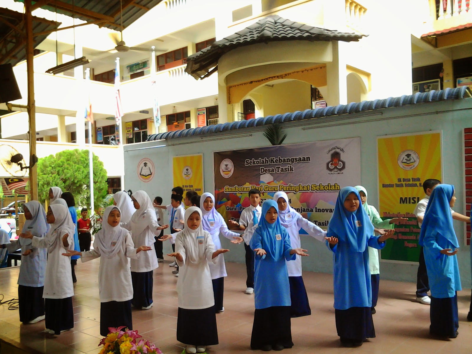 Hari Guru Peringkat Sekolah �Kembali Alam Persekolahan
