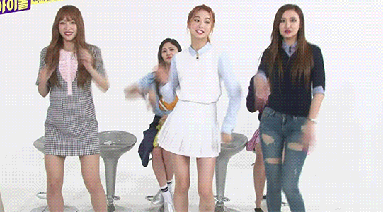 카톡하면 꼬박꼬박 답장 잘해줄것 같은 여자.jpg | 인스티즈