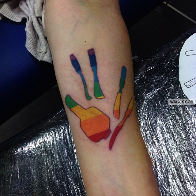 Gambar Tato Tema Pelangi Jenis Water Color, Geometris, Old Shool Terbaik tato 3D keren di punggung, gambar tato di dada, tato keren di kaki, macam macam tato terbaik di dunia, gambar tato tribal