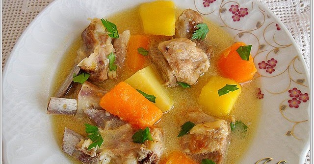 Terbiyeli Kemikli Et Haşlama Resimli Yemek Tarifleri