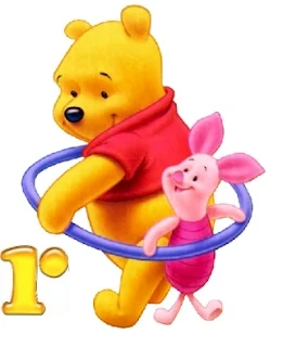 Abecedario de Winnie the Pooh y Piglet Jugando al Hula Hoop.