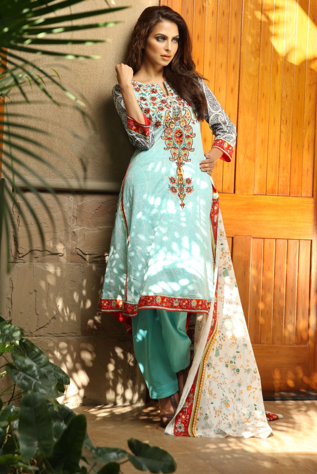 Orient Lawn 2013 Volume2 Orient Lawn Summer Sale 20132014 Caftan