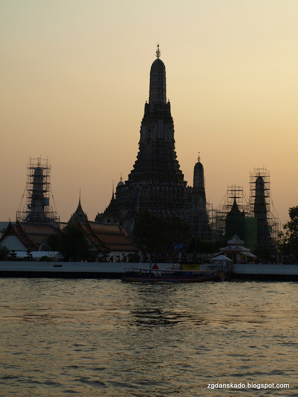 Wat Arun (Świątynia Świtu)