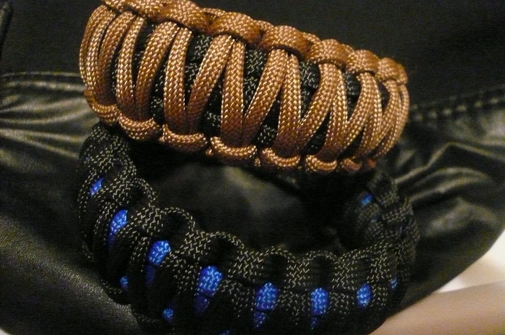 Woodlake Bushcraft Paracord and a lucet