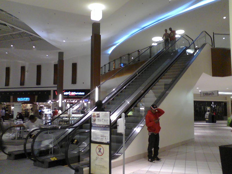 Sky City: Retail History: University Square Mall: Tampa, FL
