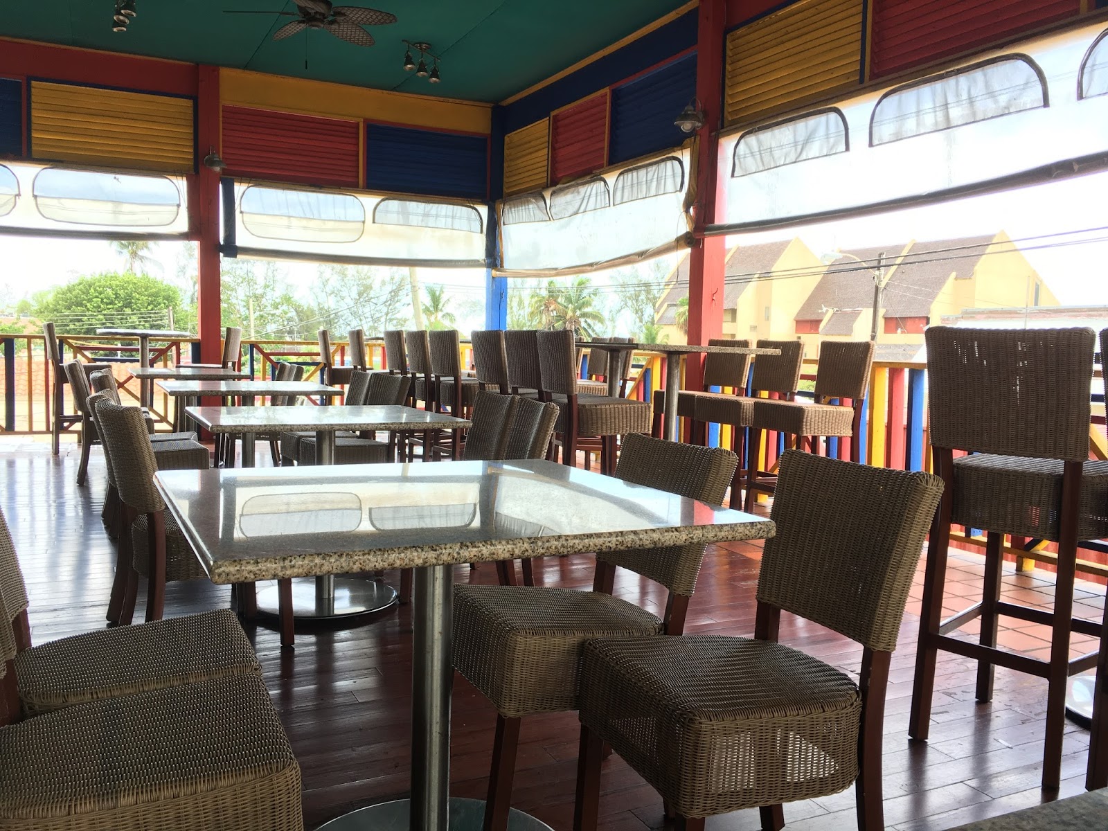 The Barbecue Fiend Bahama Grill Cafe (Nassau, Bahamas)