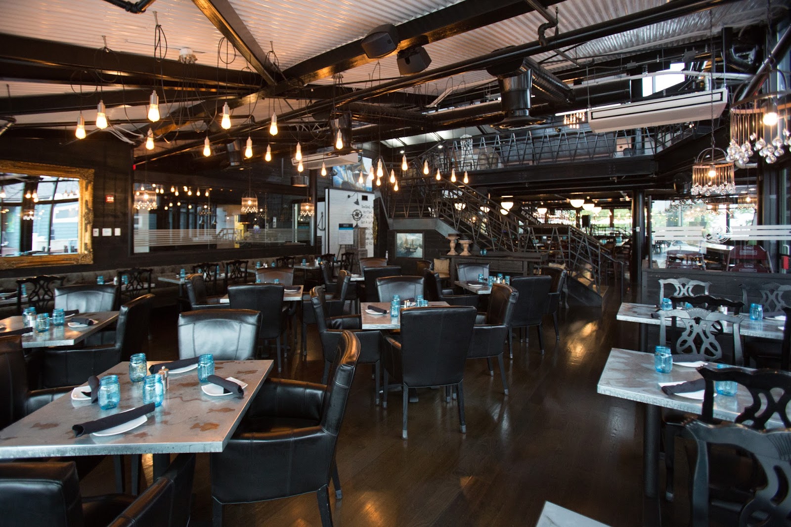 ALEXANDRIA Blackwall Hitch Ushers in Autumn with Seasonal Craft Cocktails