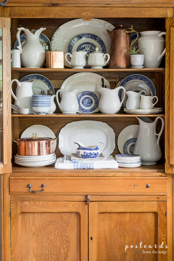 5 Simple Summer Decorating Ideas Postcards From The Ridge Blue Willow Dishes And White Ironstone In An Antique Oak Hutch