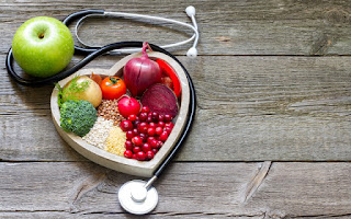 Cuando hacemos una dieta debemos acudir a un experto para que nos asesore dieta con expertos