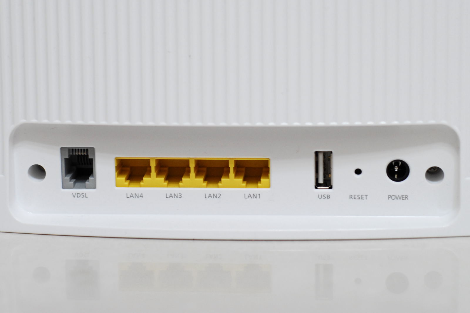 和記 100M 極速寬頻